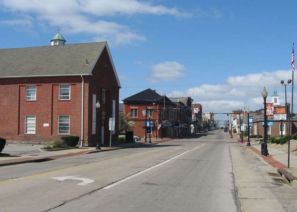 #33. Salem, Ohio (tie)